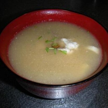 なめこと鶏肉と小葱の味噌汁で♪温まりました～